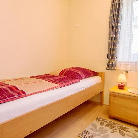 Zur Hanse 3 1 - Zur Hanse Ost Apartment Ostseeheilbad Zingst